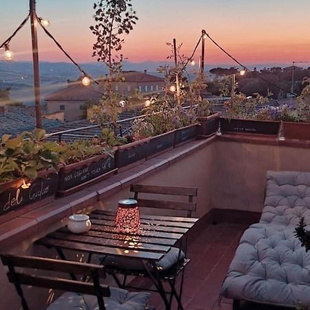 Il Giglio B&B ปีเอนซา ภายนอก รูปภาพ