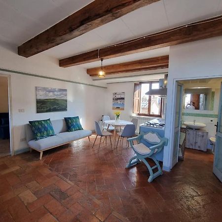 Il Giglio B&B ปีเอนซา ภายนอก รูปภาพ