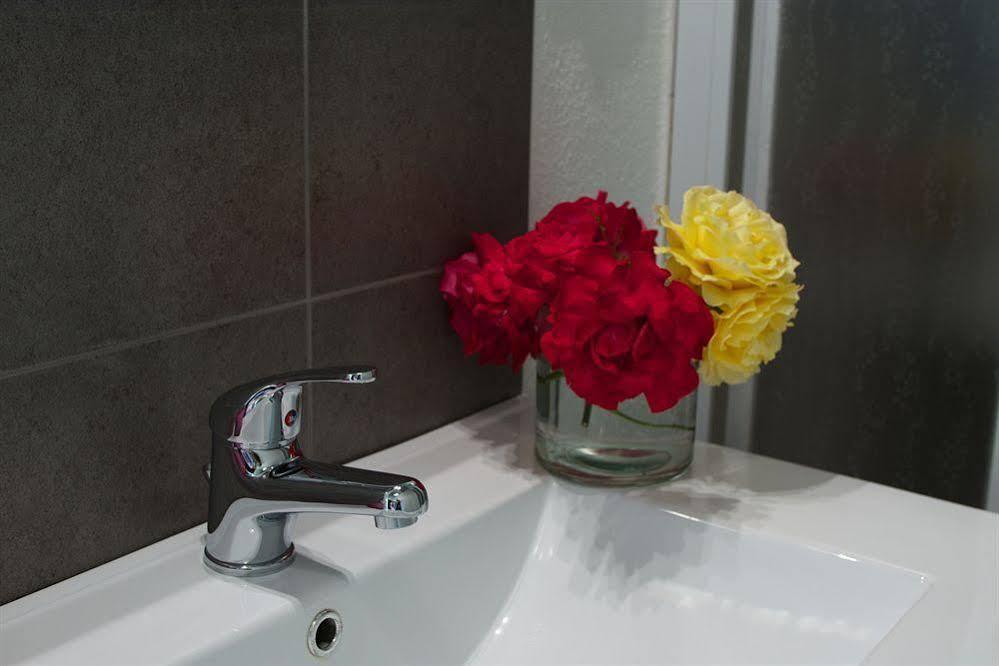 Il Giglio B&B ปีเอนซา ภายนอก รูปภาพ