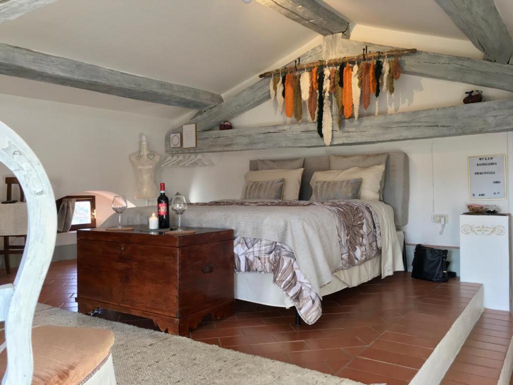 Il Giglio B&B ปีเอนซา ภายนอก รูปภาพ