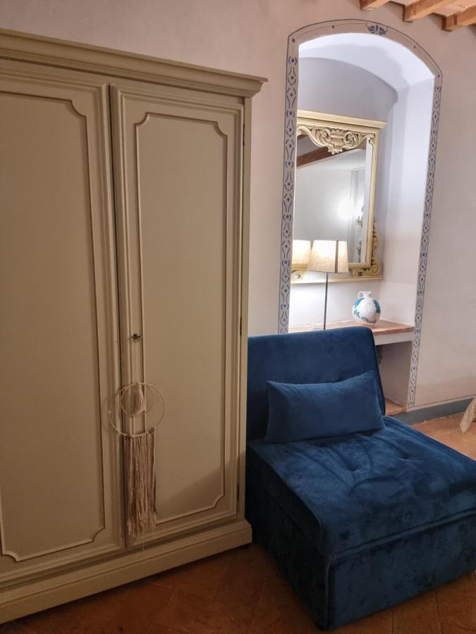 Il Giglio B&B ปีเอนซา ภายนอก รูปภาพ