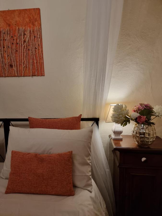 Il Giglio B&B ปีเอนซา ภายนอก รูปภาพ