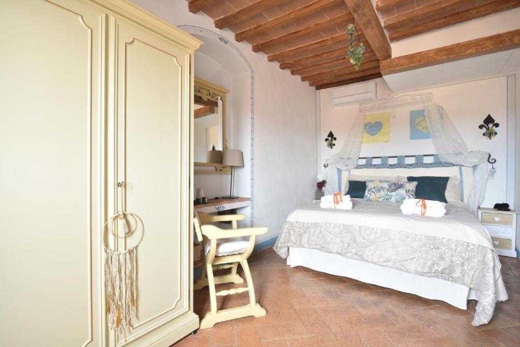 Il Giglio B&B ปีเอนซา ภายนอก รูปภาพ